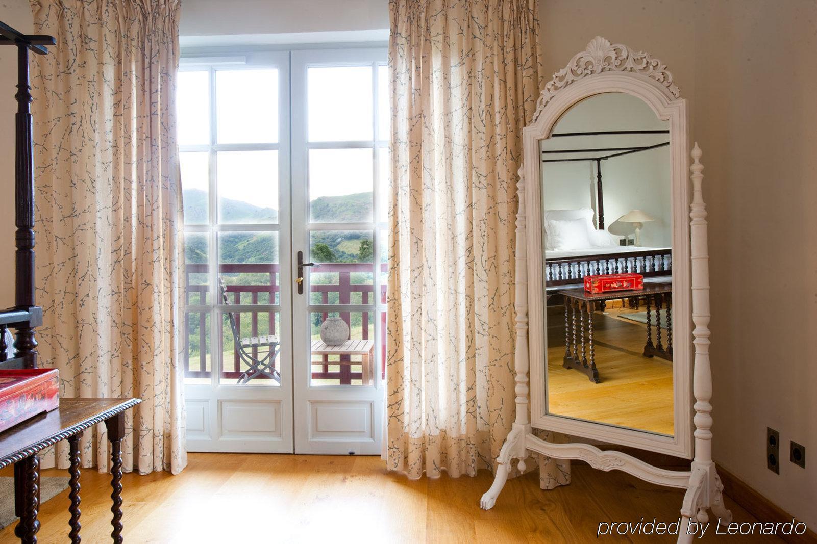 Auberge Ostape Bidarray Δωμάτιο φωτογραφία